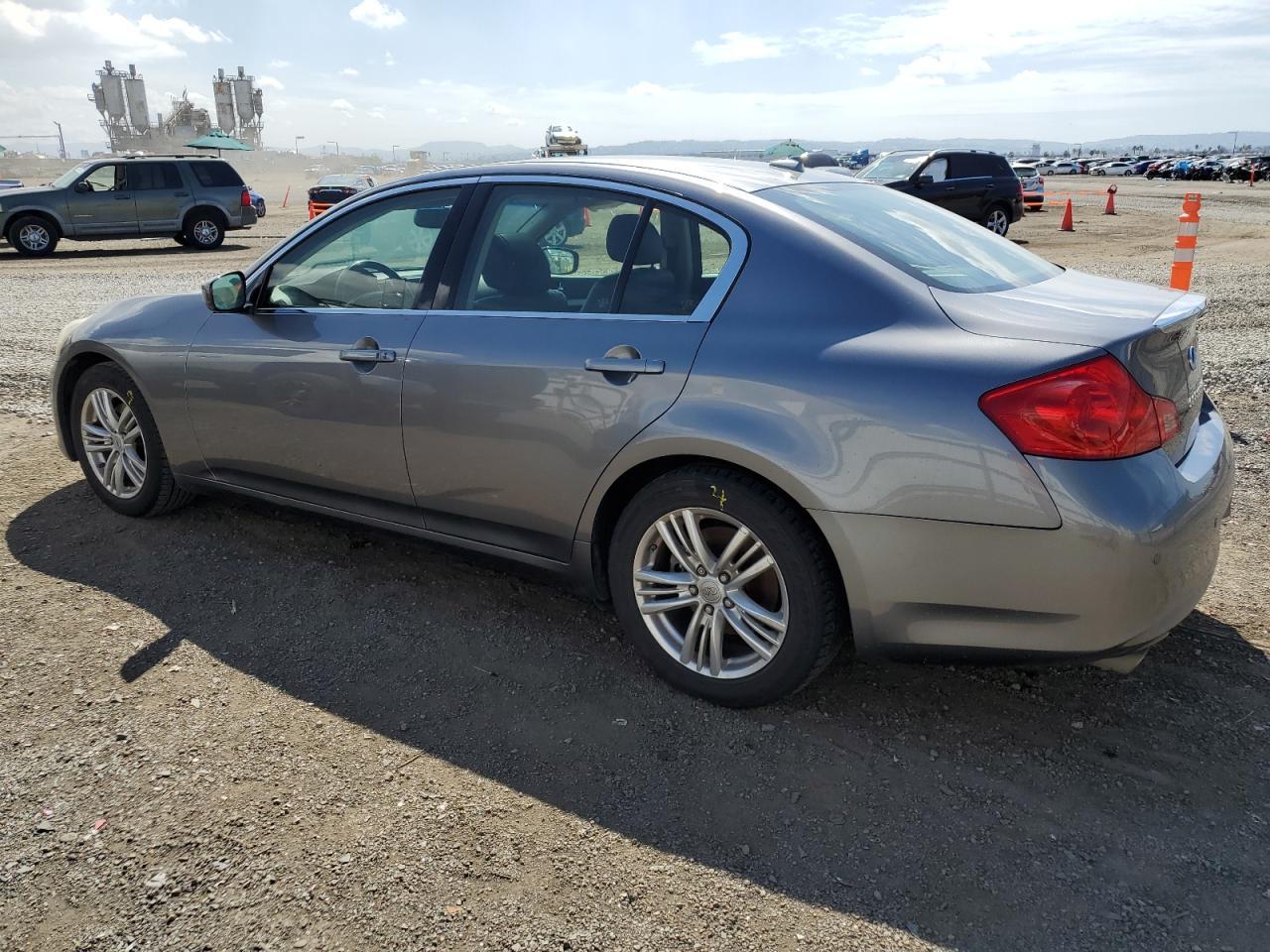 2012 INFINITI G37 BASE - Image 2