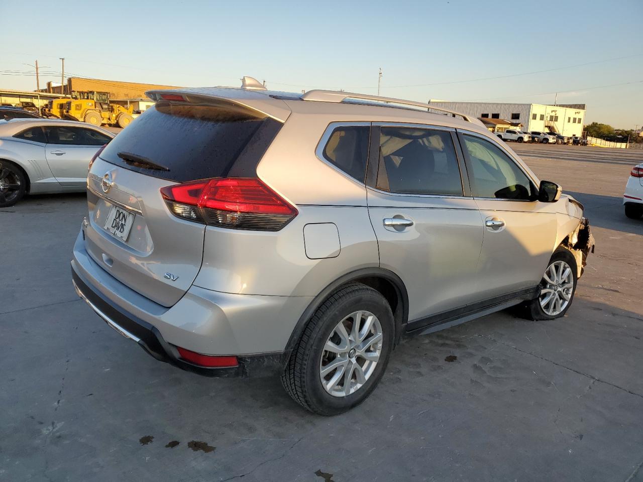 2017 NISSAN ROGUE S - Image 3