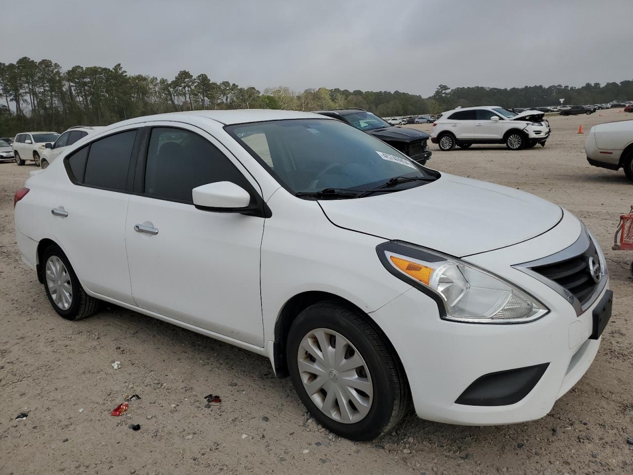 2016 NISSAN VERSA S - Фото 4
