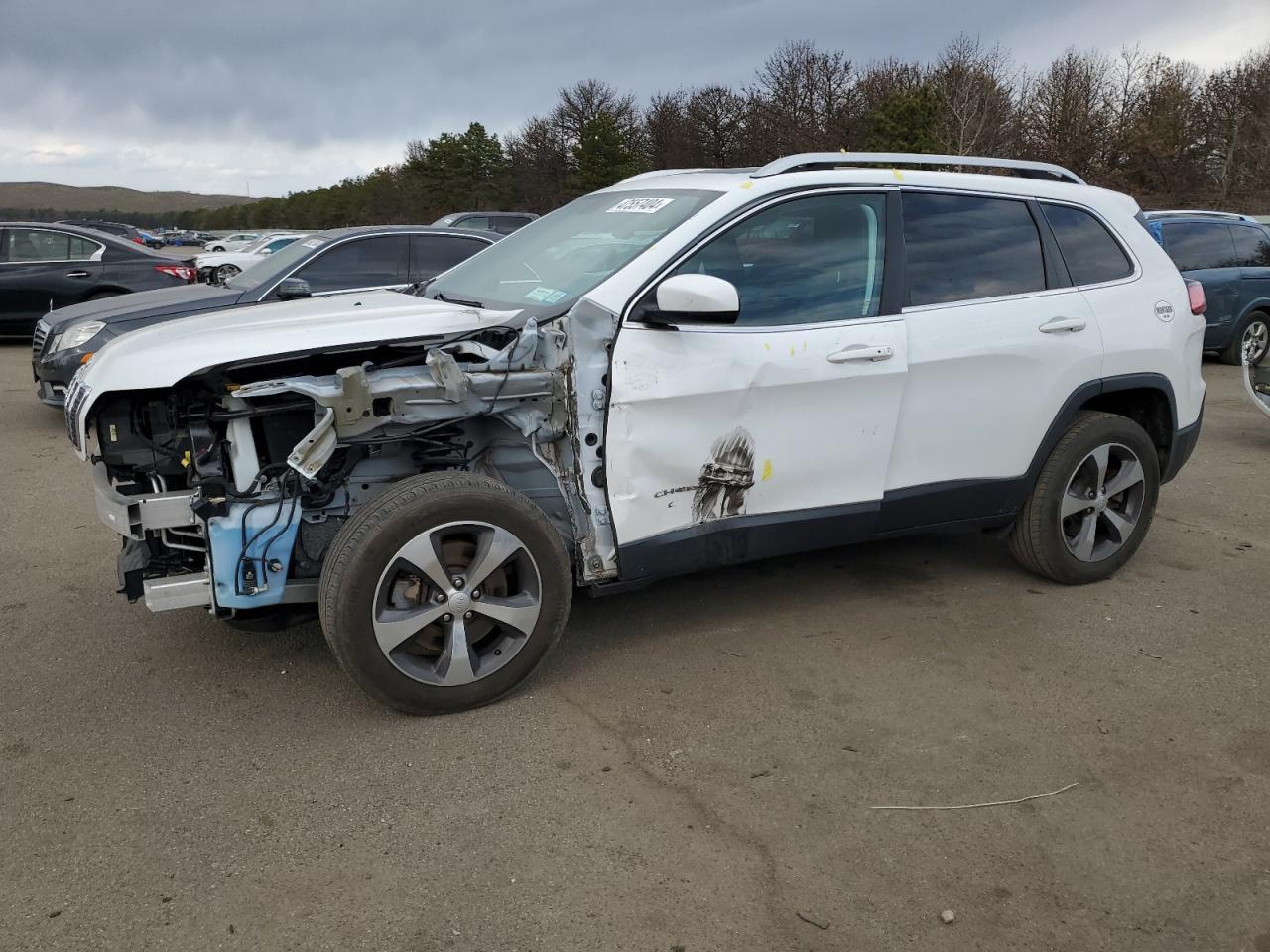 2019 JEEP CHEROKEE L