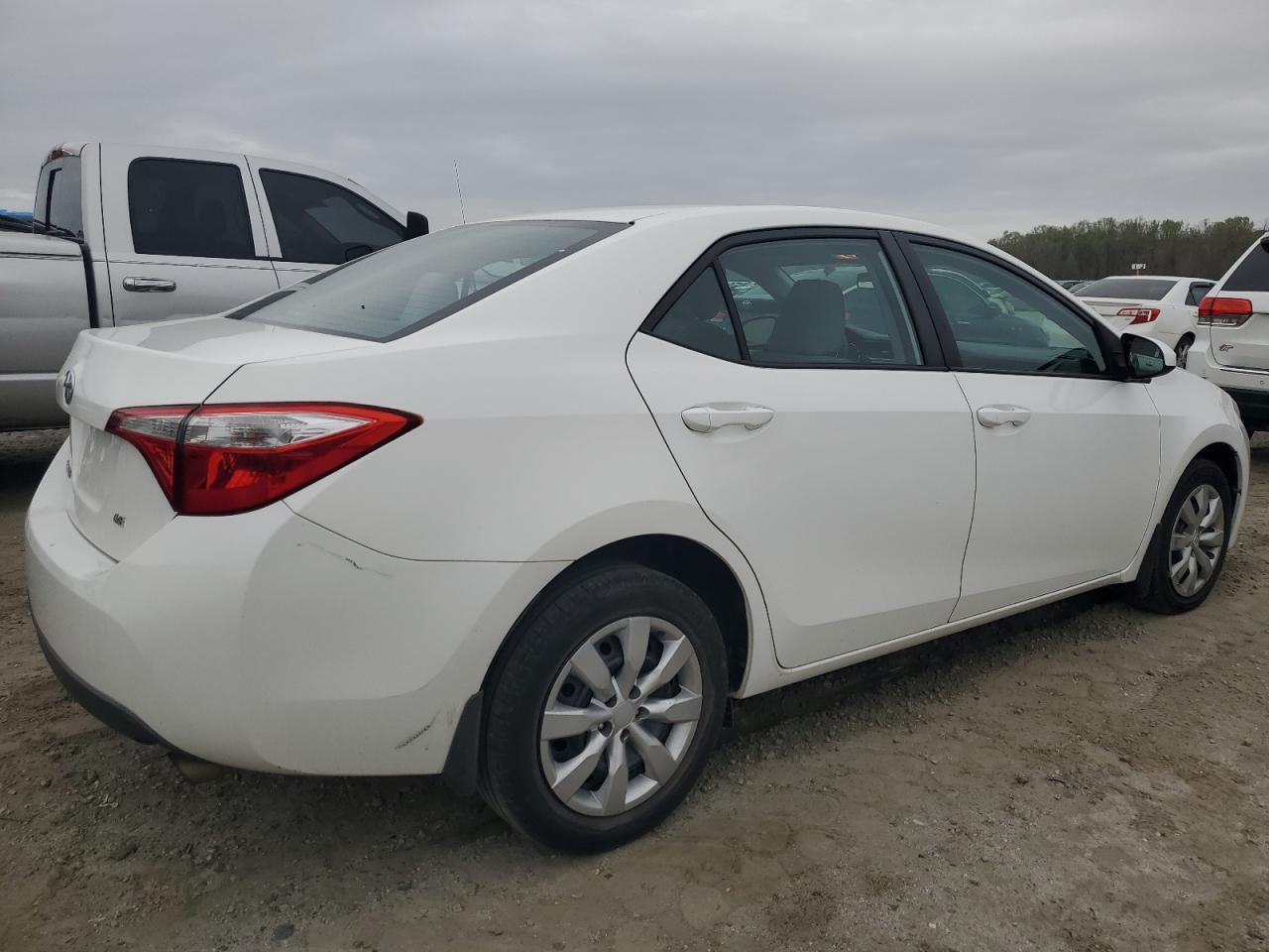 2014 TOYOTA COROLLA L - Фото 3