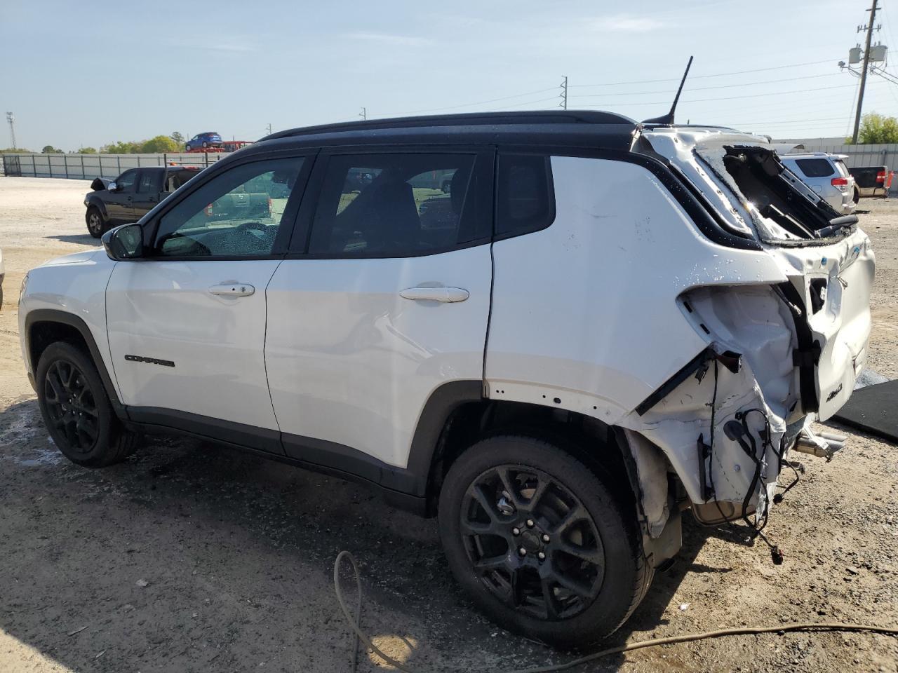 2022 JEEP COMPASS LA - Image 2