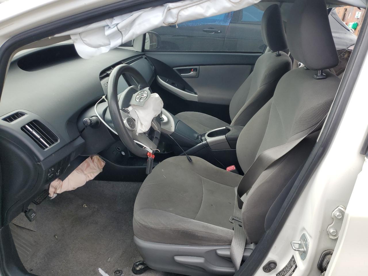 2013 TOYOTA PRIUS - Image 7