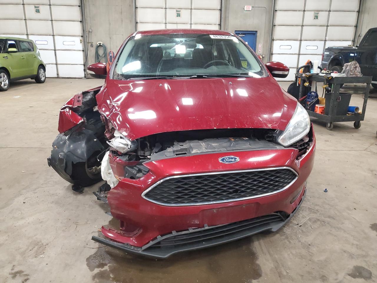 2016 FORD FOCUS SE - Image 5