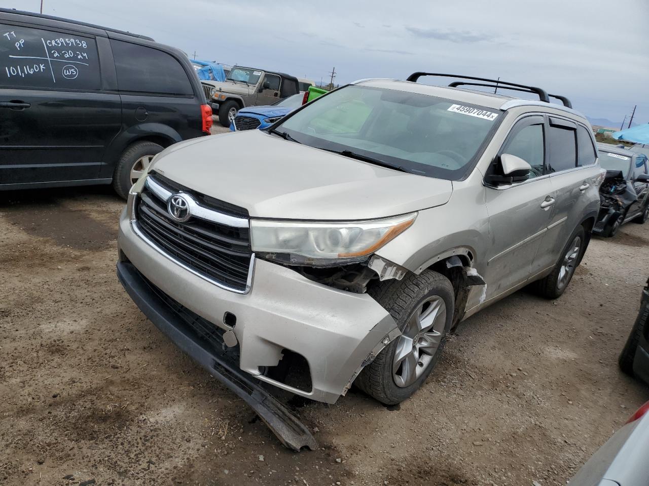 2015 TOYOTA HIGHLANDER car image