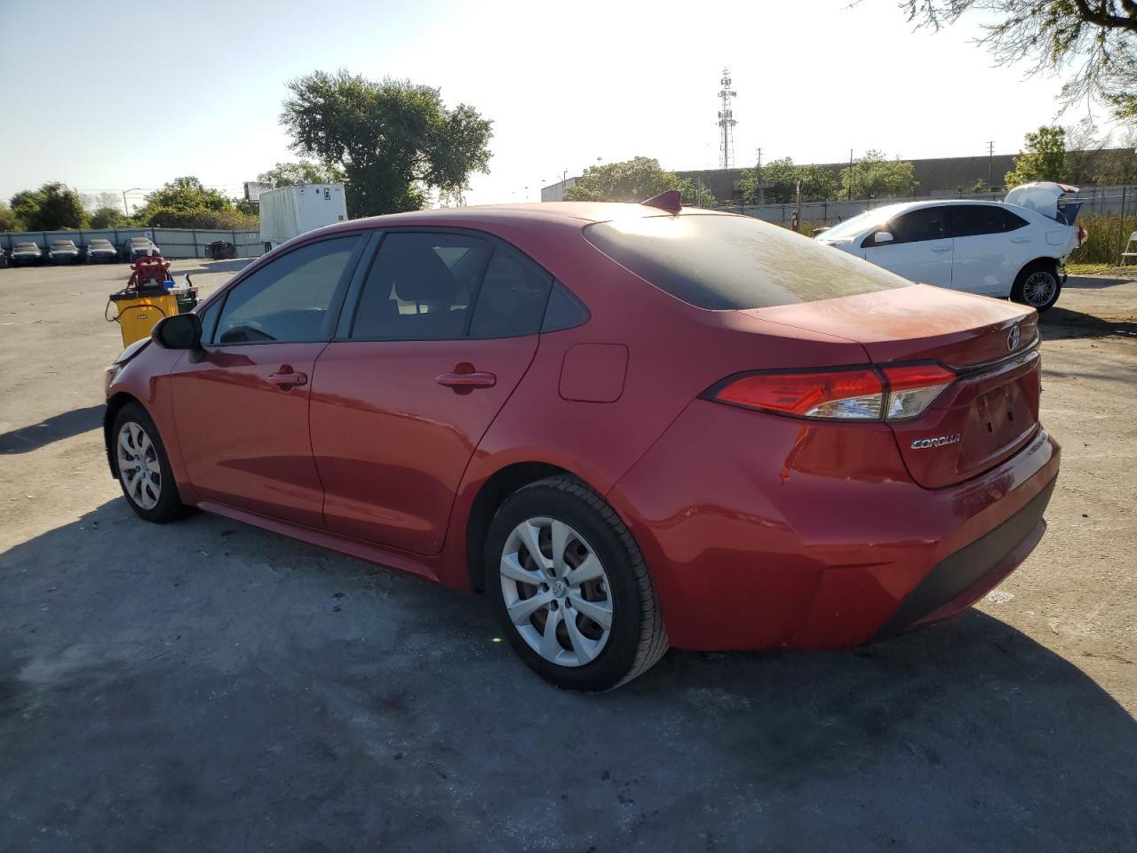 2020 TOYOTA COROLLA LE - Фото 2