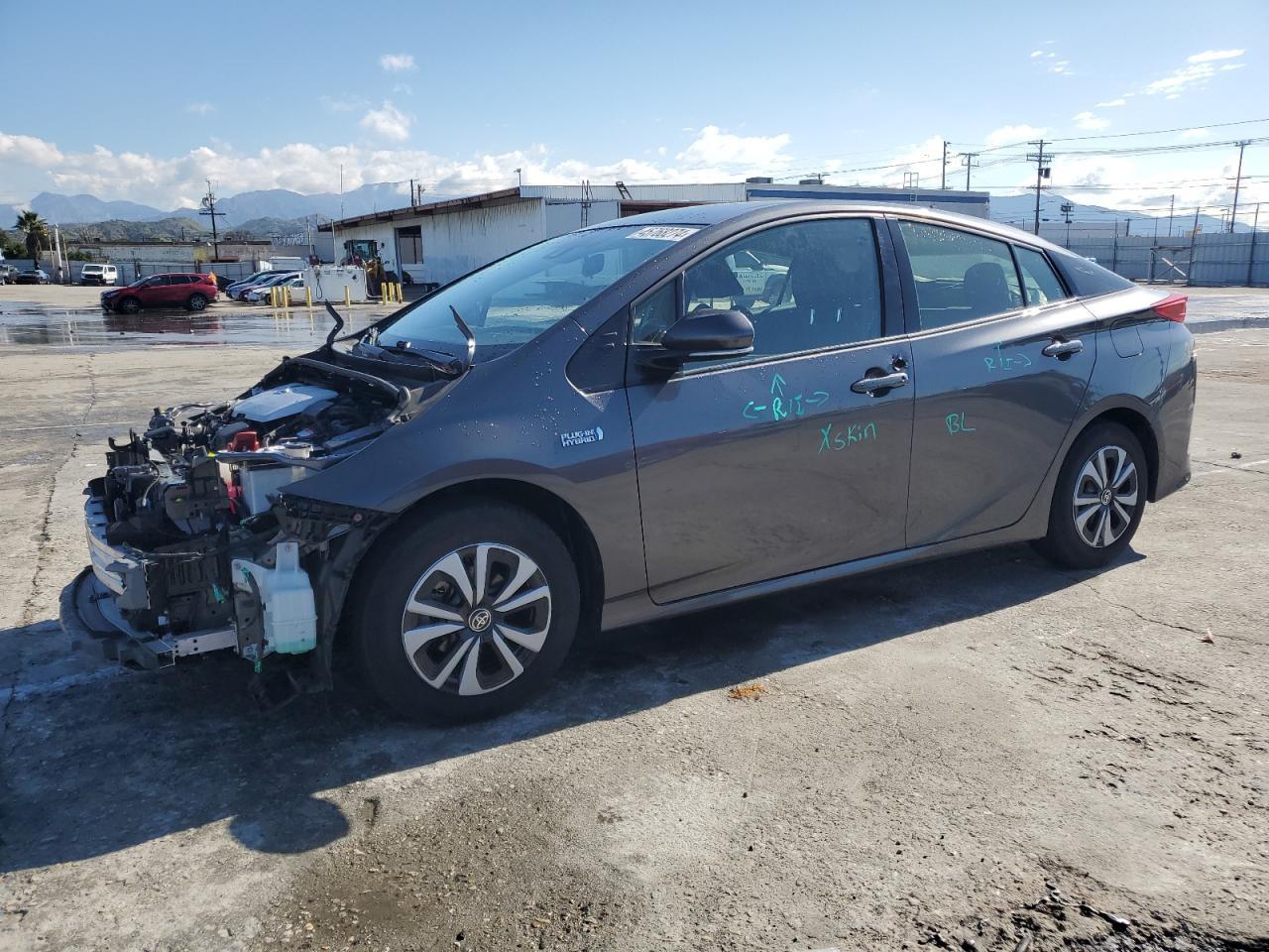 2019 TOYOTA PRIUS PRIM