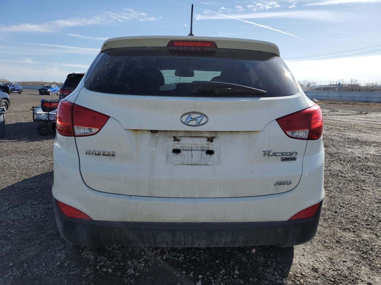 2012 HYUNDAI TUCSON GLS - Image 6