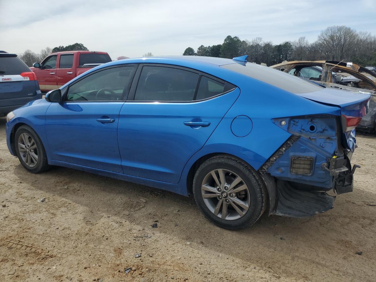 2018 HYUNDAI ELANTRA SE - Фото 2
