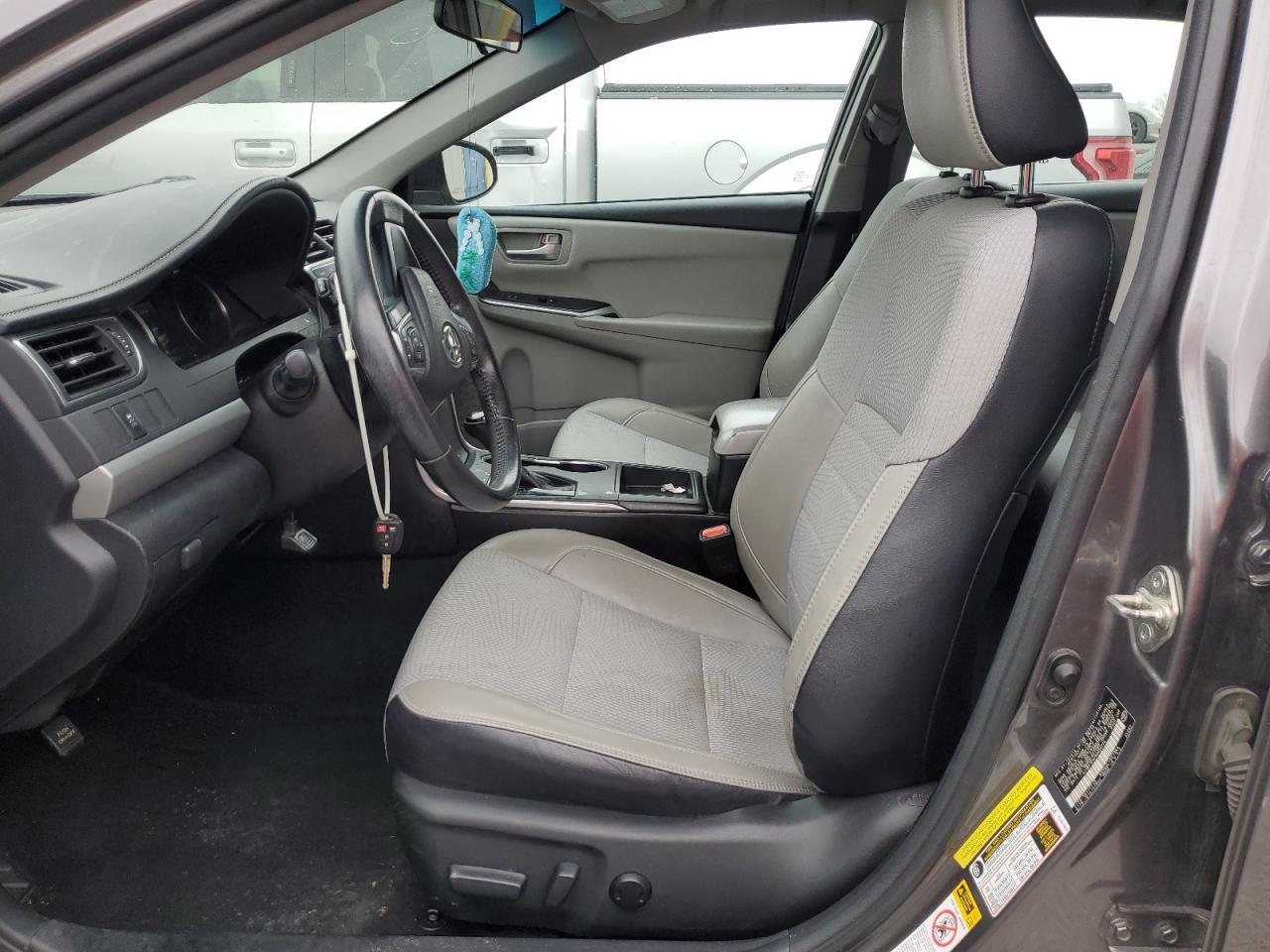 2017 TOYOTA CAMRY LE - Image 7