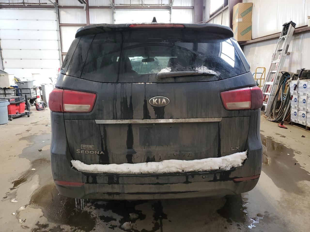2016 KIA SEDONA LX - Фото 6
