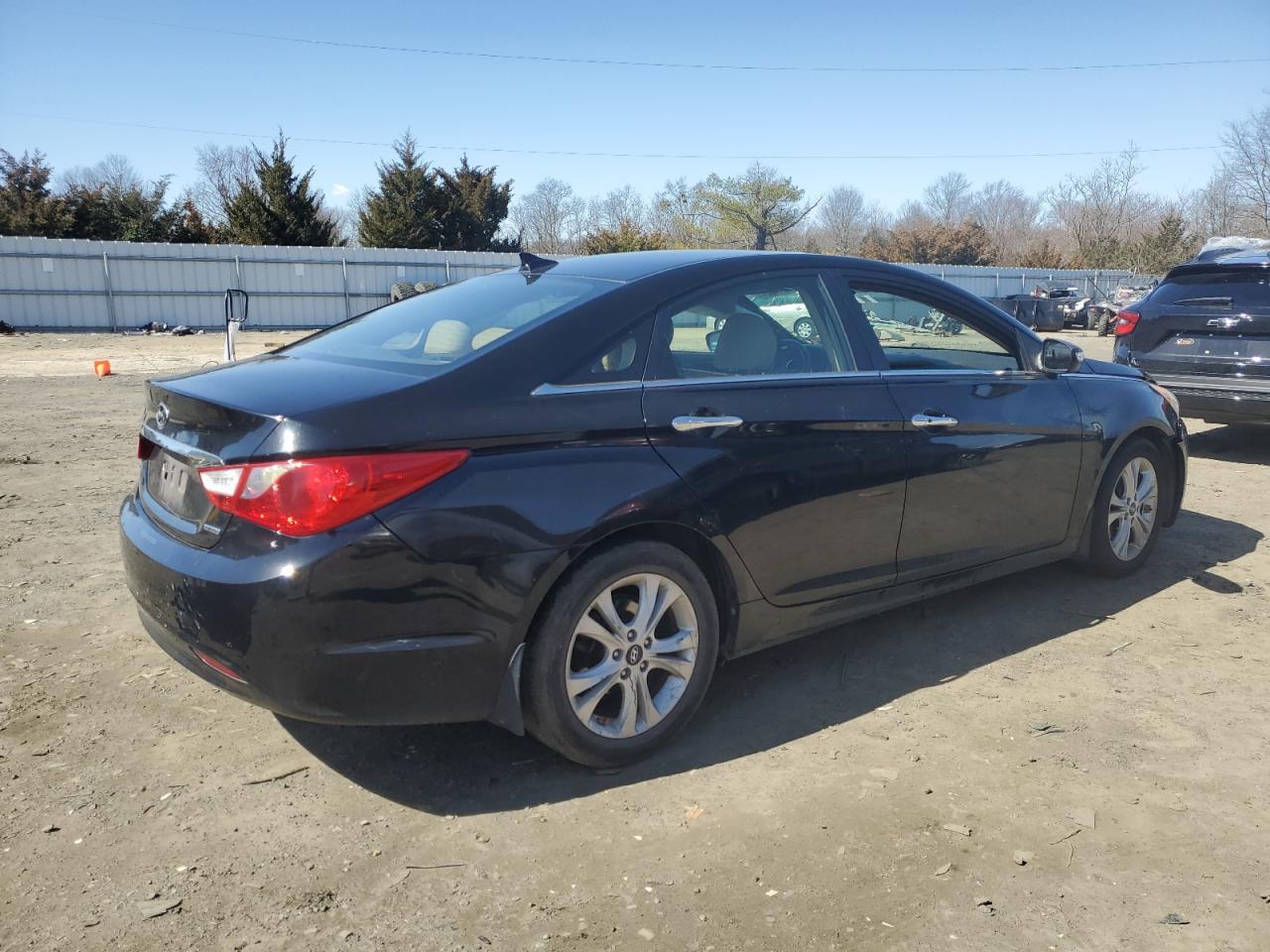 2013 HYUNDAI SONATA SE - Фото 3