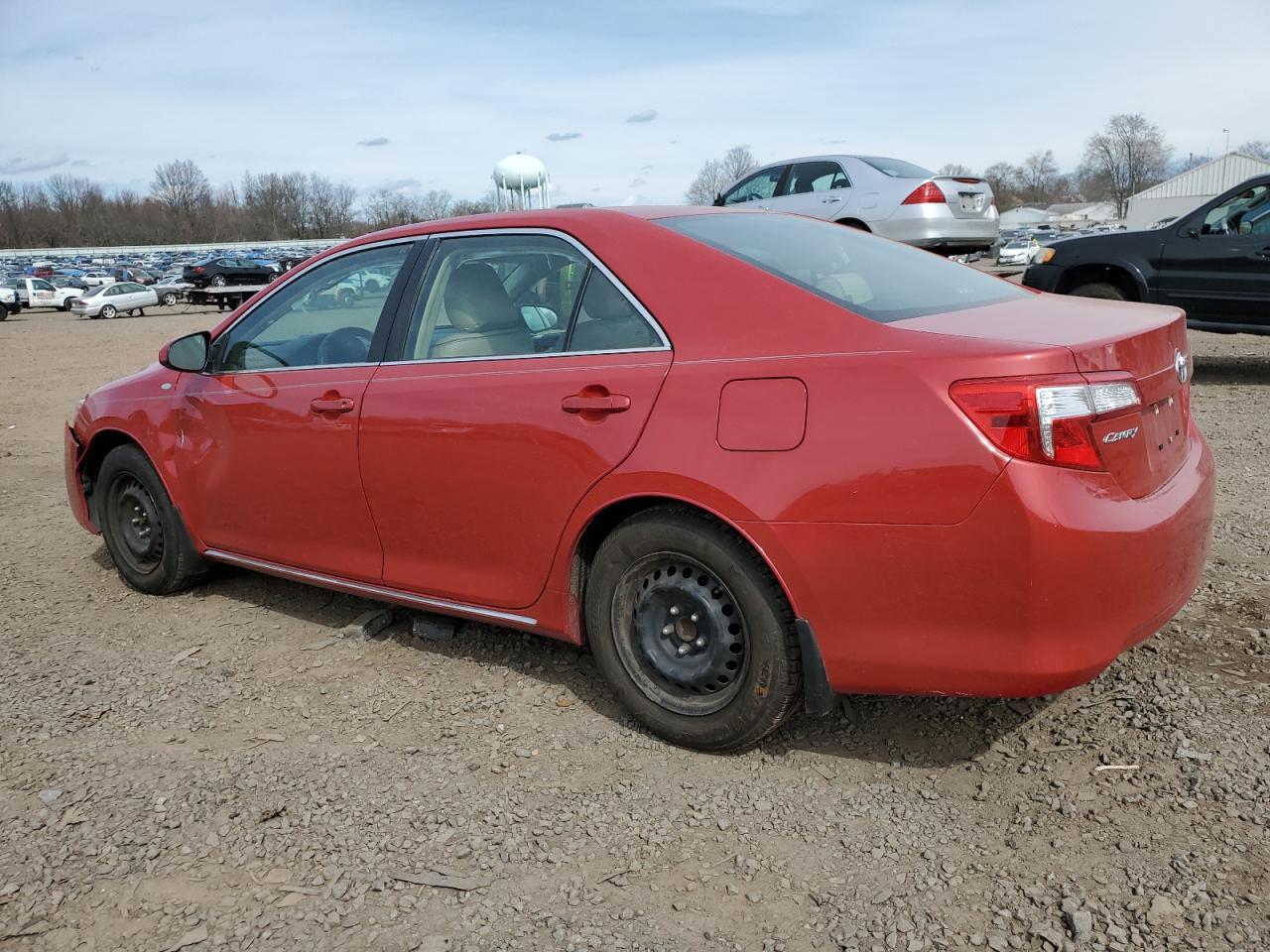2014 TOYOTA CAMRY L - Фото 2