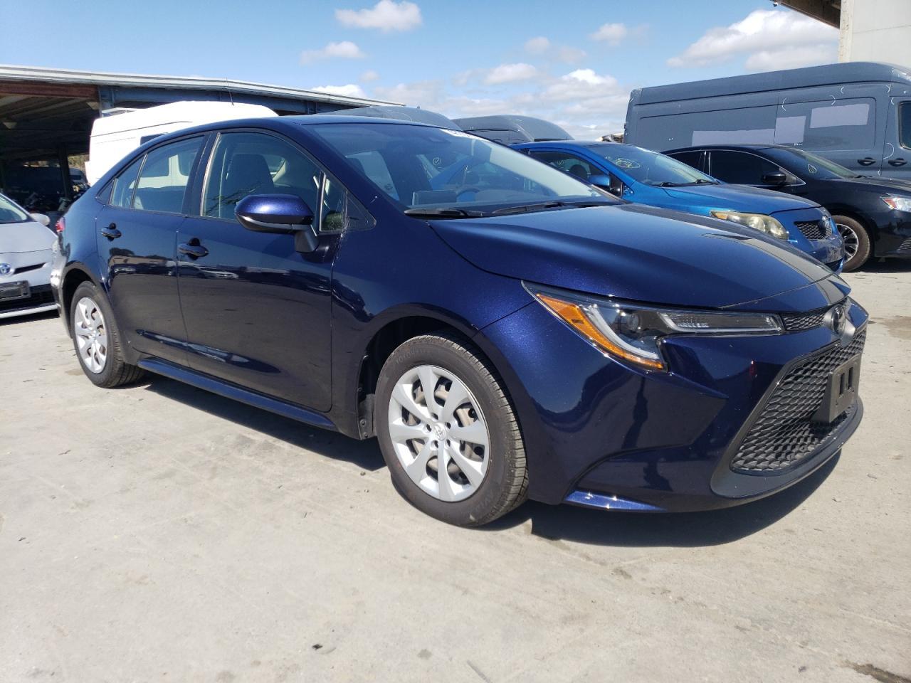 2020 TOYOTA COROLLA LE - Фото 4