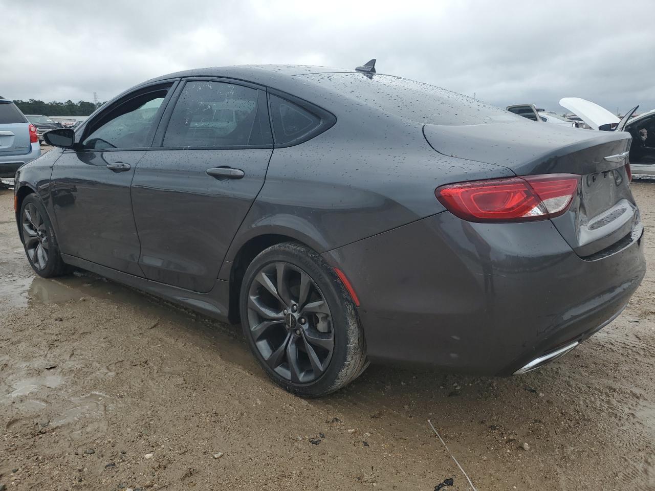 2015 CHRYSLER 200 S - Фото 2
