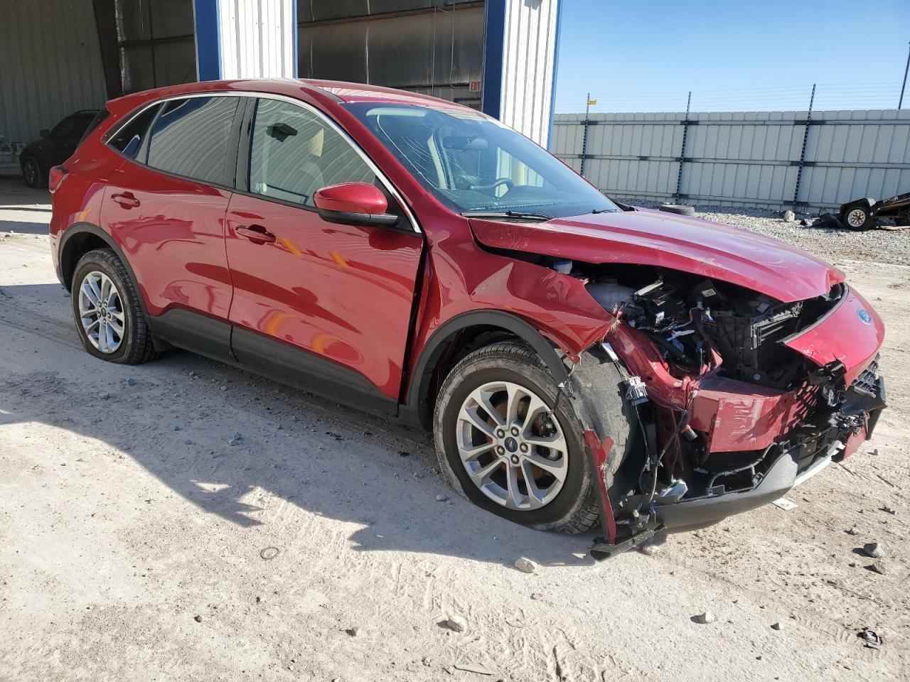 2020 FORD ESCAPE SE - Фото 4