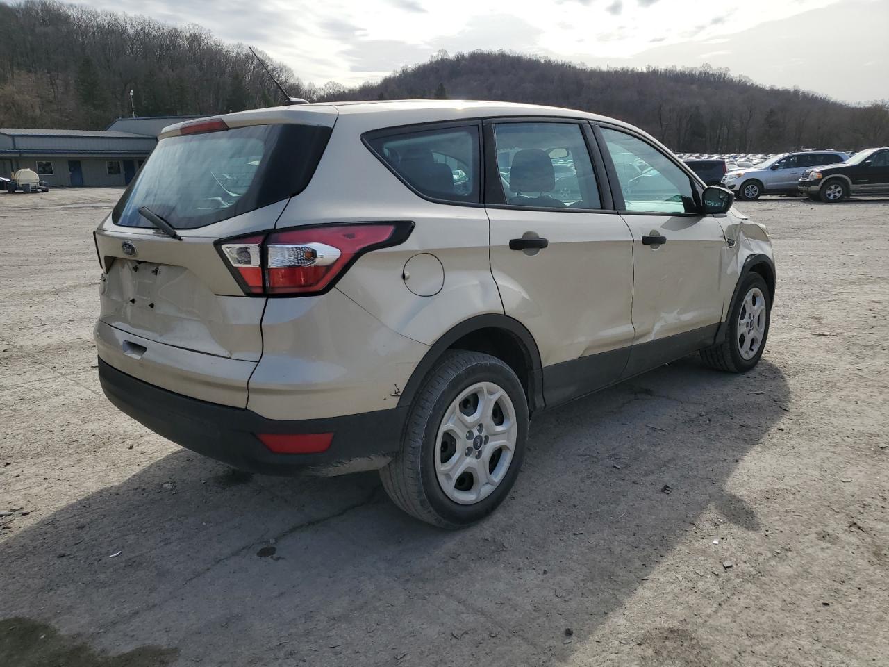 2017 FORD ESCAPE S - Image 3