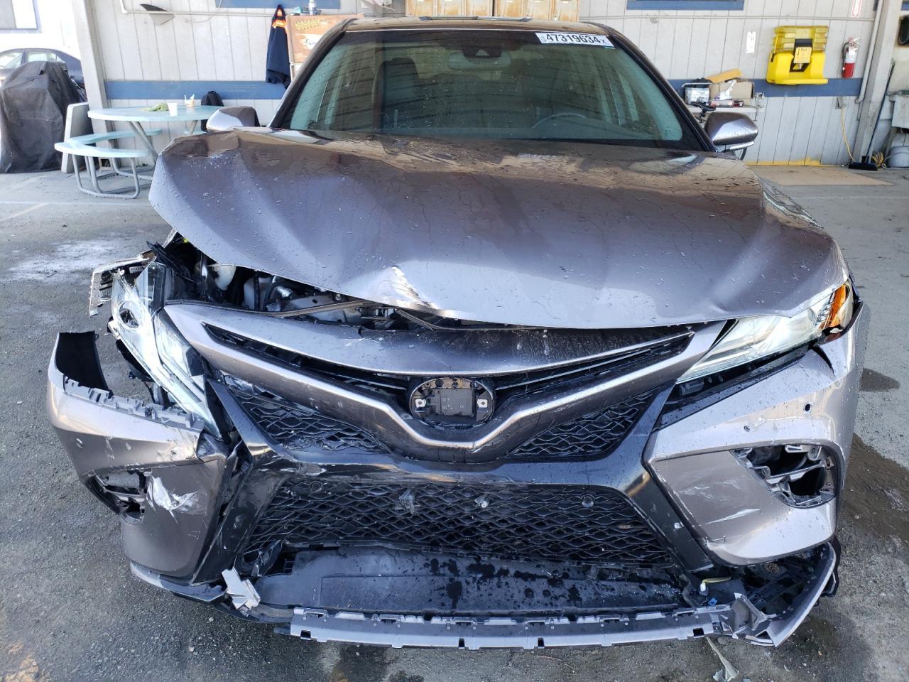 2018 TOYOTA CAMRY XSE - Image 5