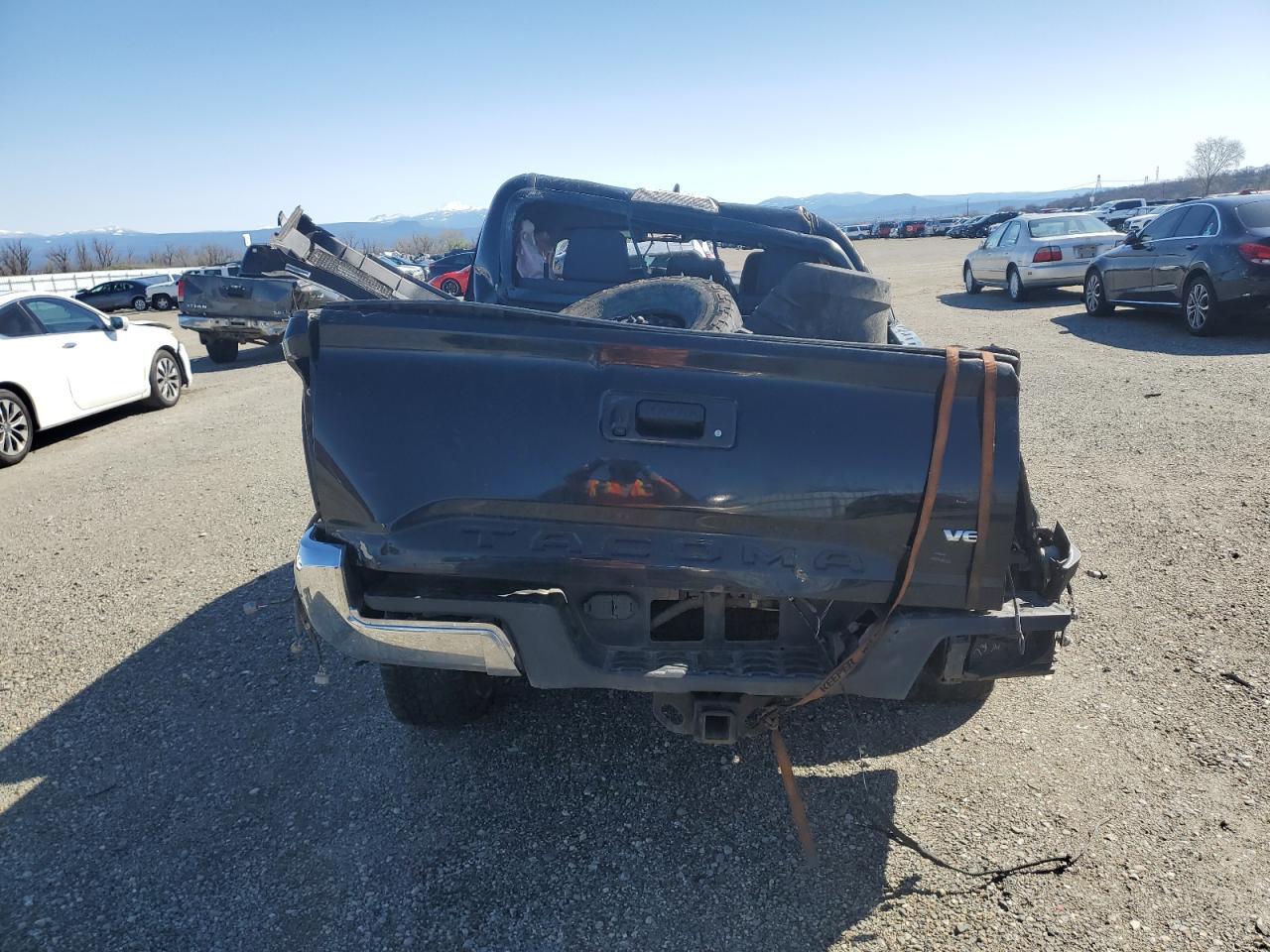 2019 TOYOTA TACOMA DOU - Image 6