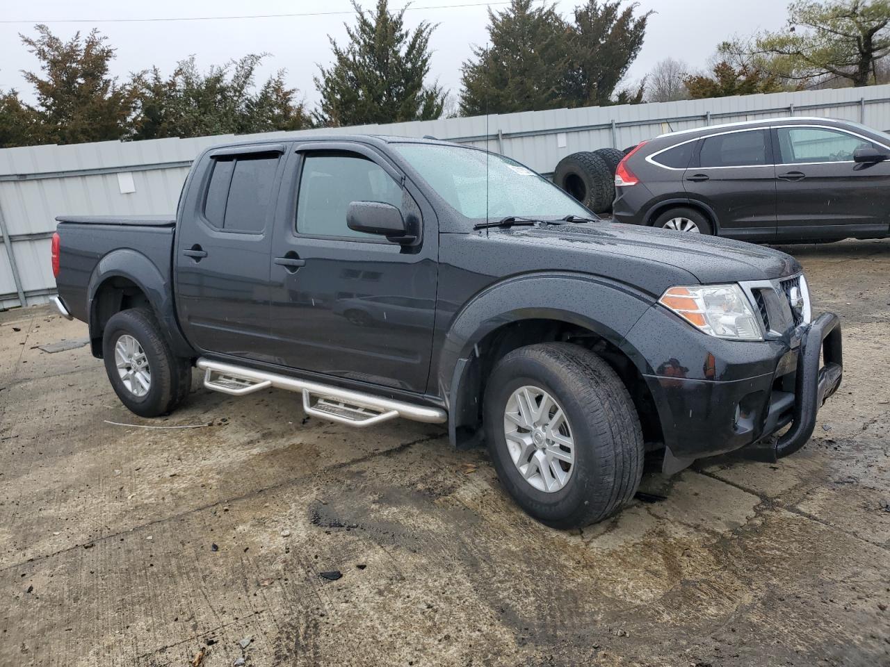 2017 NISSAN FRONTIER S - Image 4