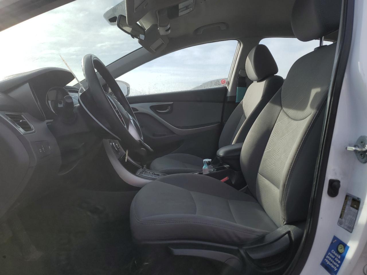 2013 HYUNDAI ELANTRA GL - Image 7