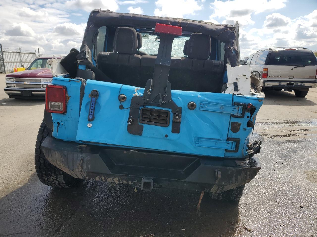 2017 JEEP WRANGLER U - Фото 6