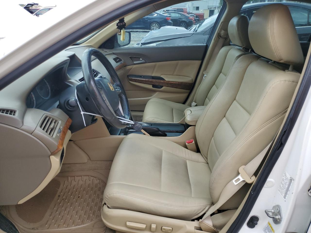 2010 HONDA ACCORD EXL - Image 7