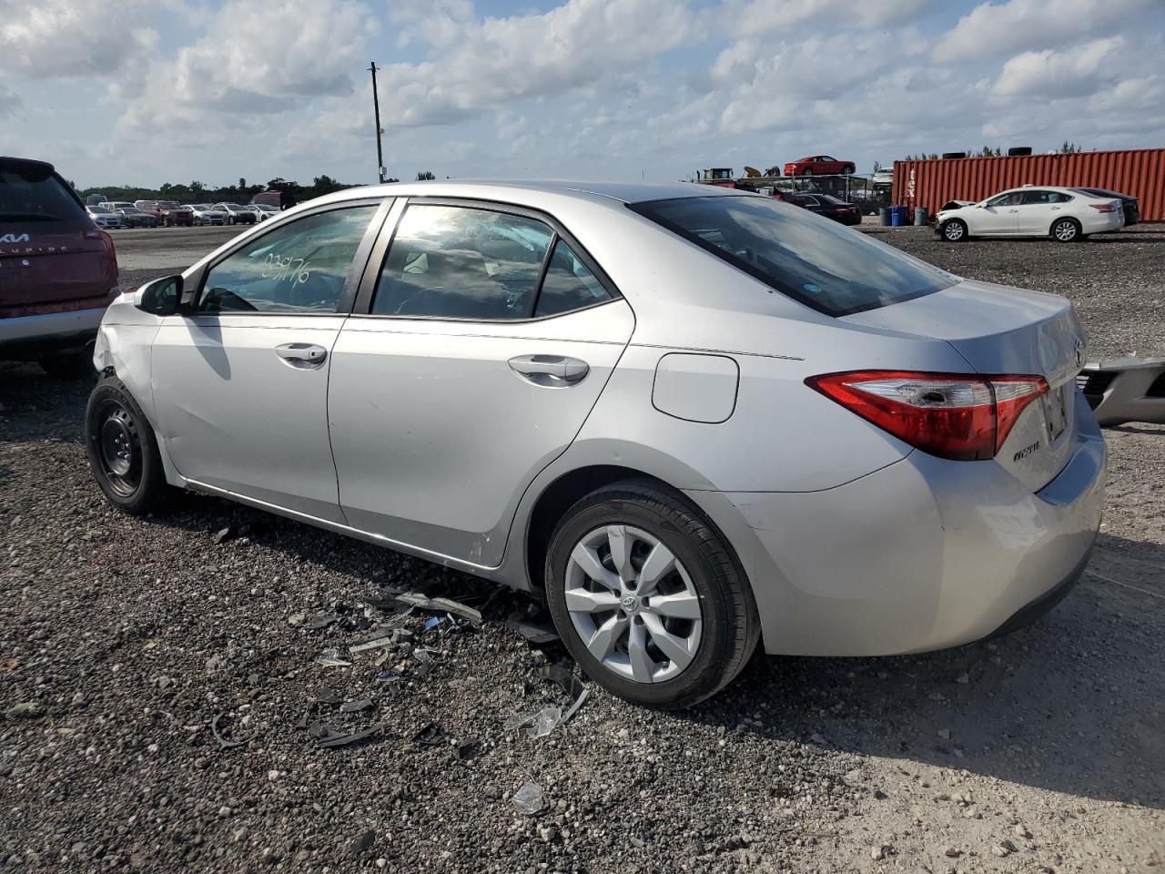 2016 TOYOTA COROLLA L - Image 2