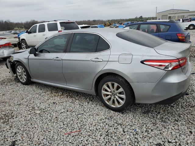 2019 Toyota Camry L - Фото 2
