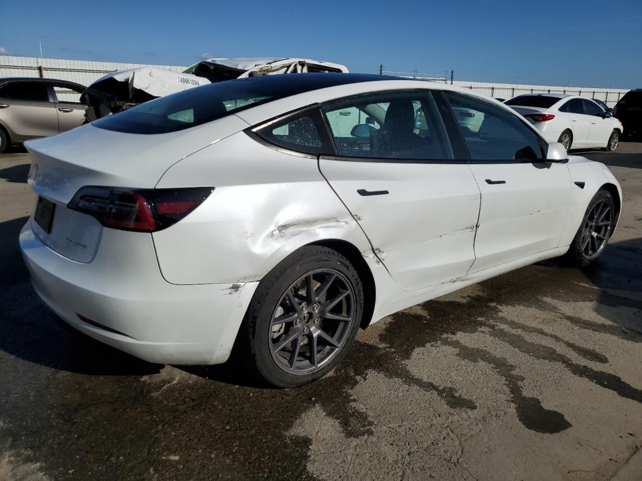 2022 TESLA MODEL 3 - Image 3