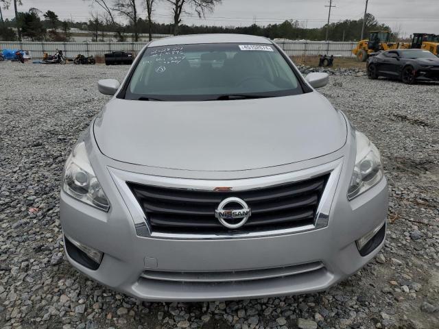 2015 Nissan Altima 2.5 - Image 5
