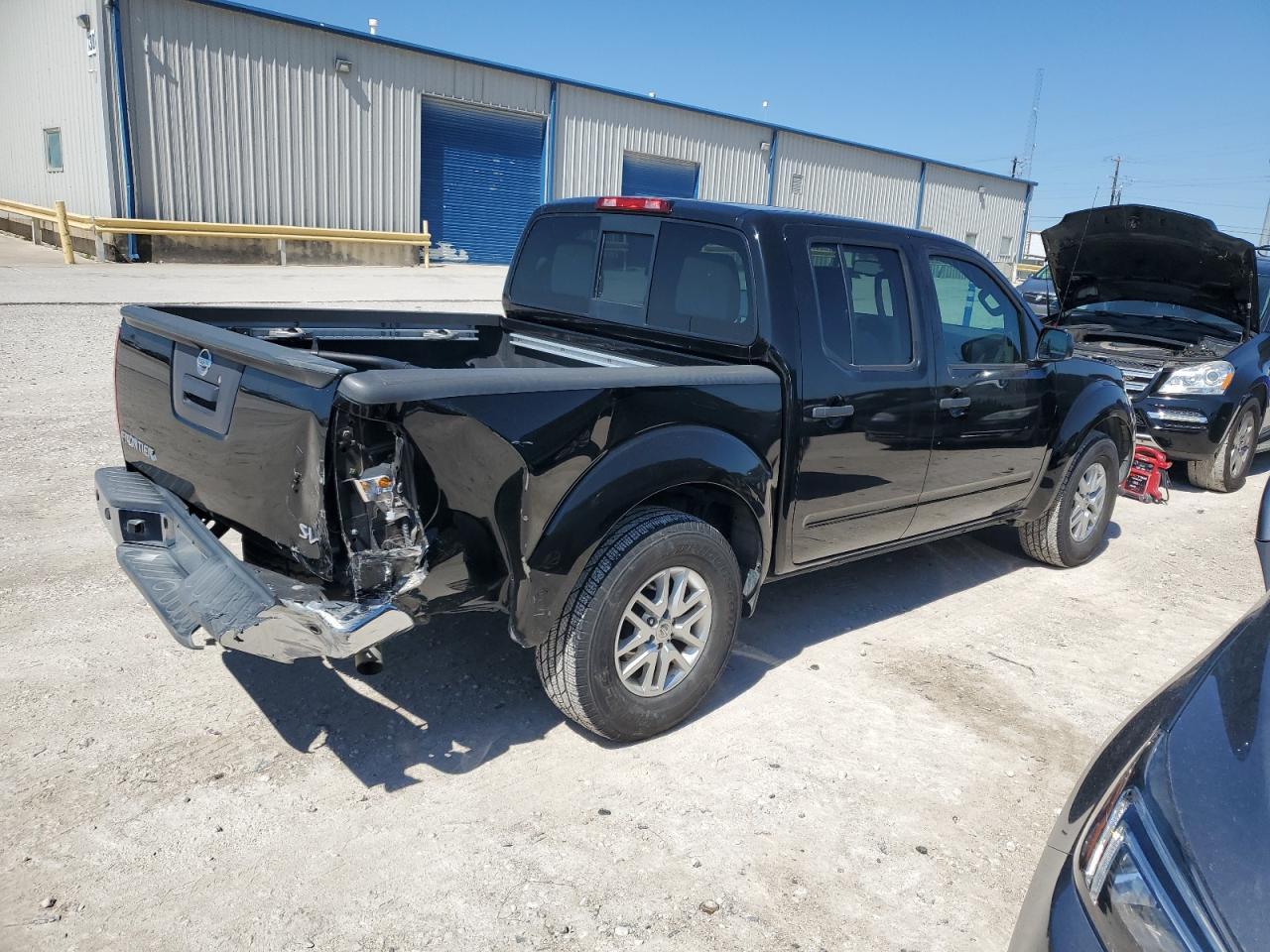 2016 NISSAN FRONTIER S - Фото 3