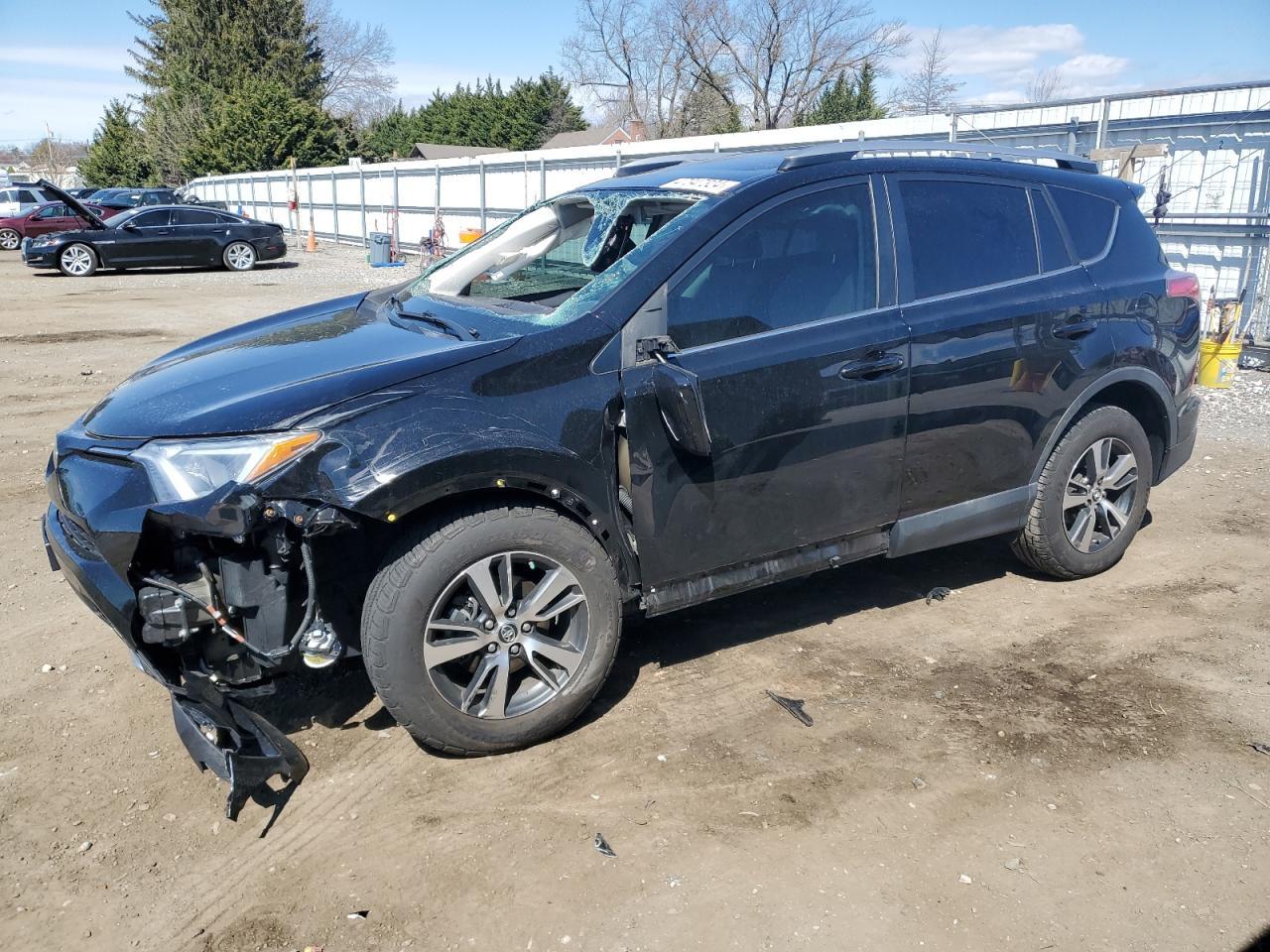 2017 TOYOTA RAV4 XLE