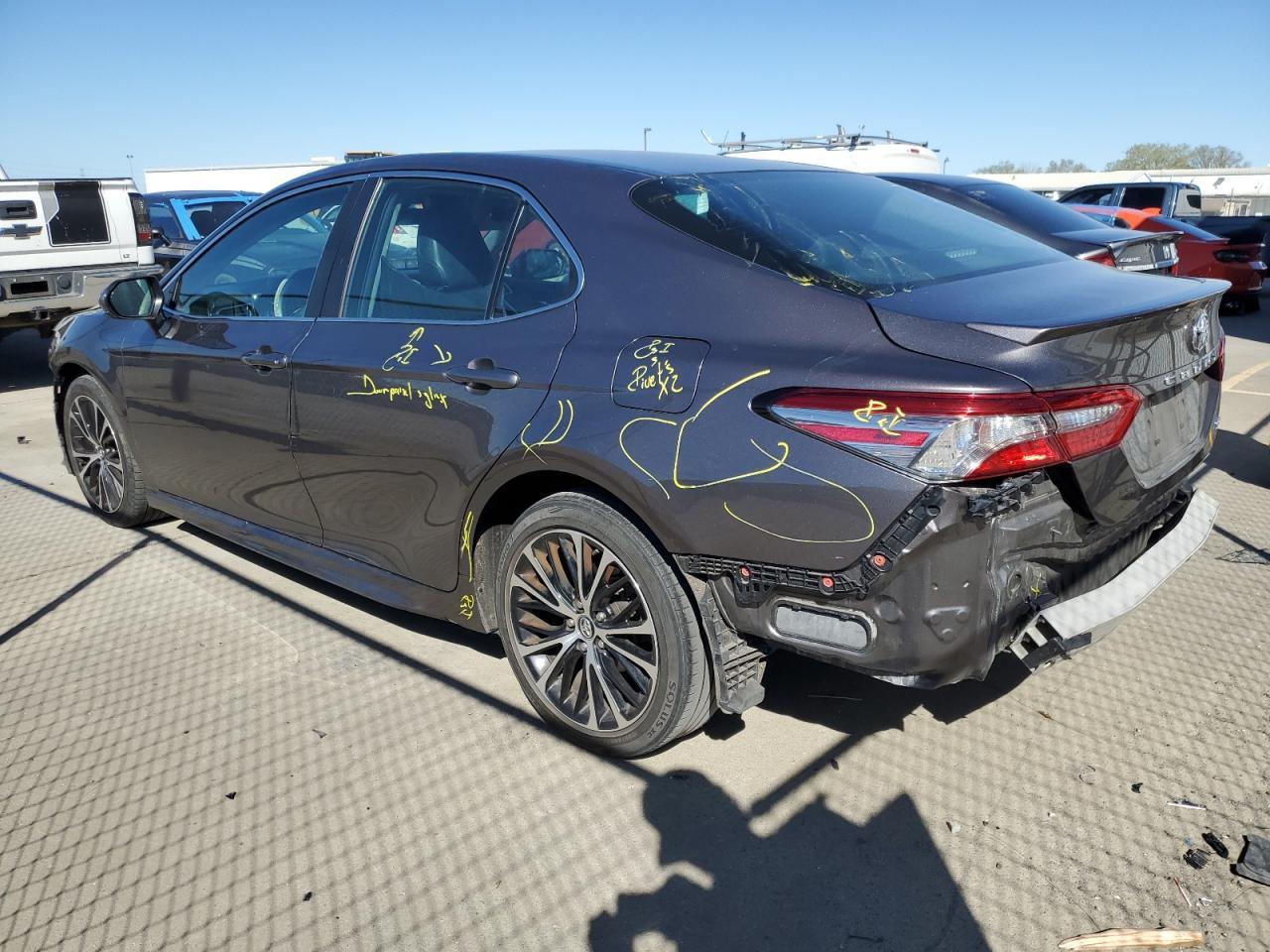 2018 TOYOTA CAMRY L - Image 2