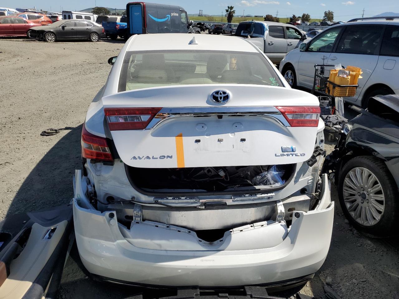 2016 TOYOTA AVALON HYB - Image 6