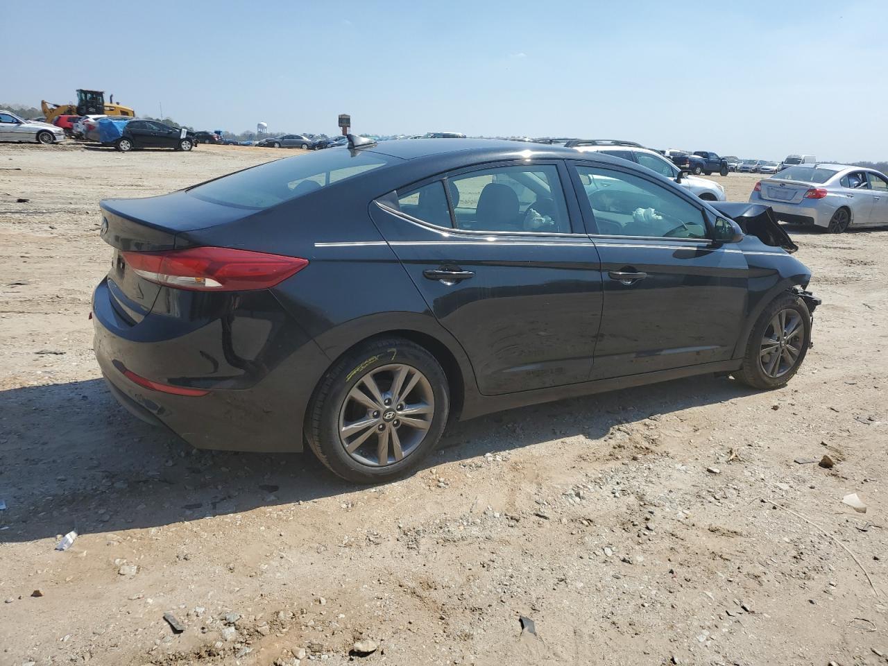 2017 HYUNDAI ELANTRA SE - Фото 3