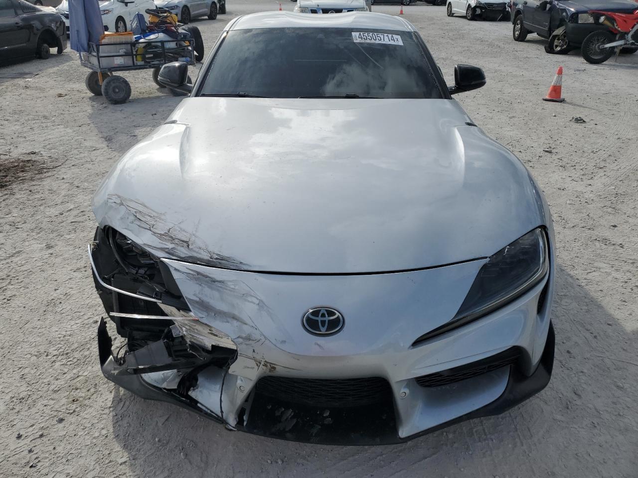 2021 TOYOTA SUPRA BASE - Фото 5