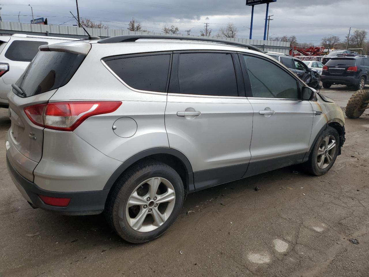 2014 FORD ESCAPE SE - Image 3