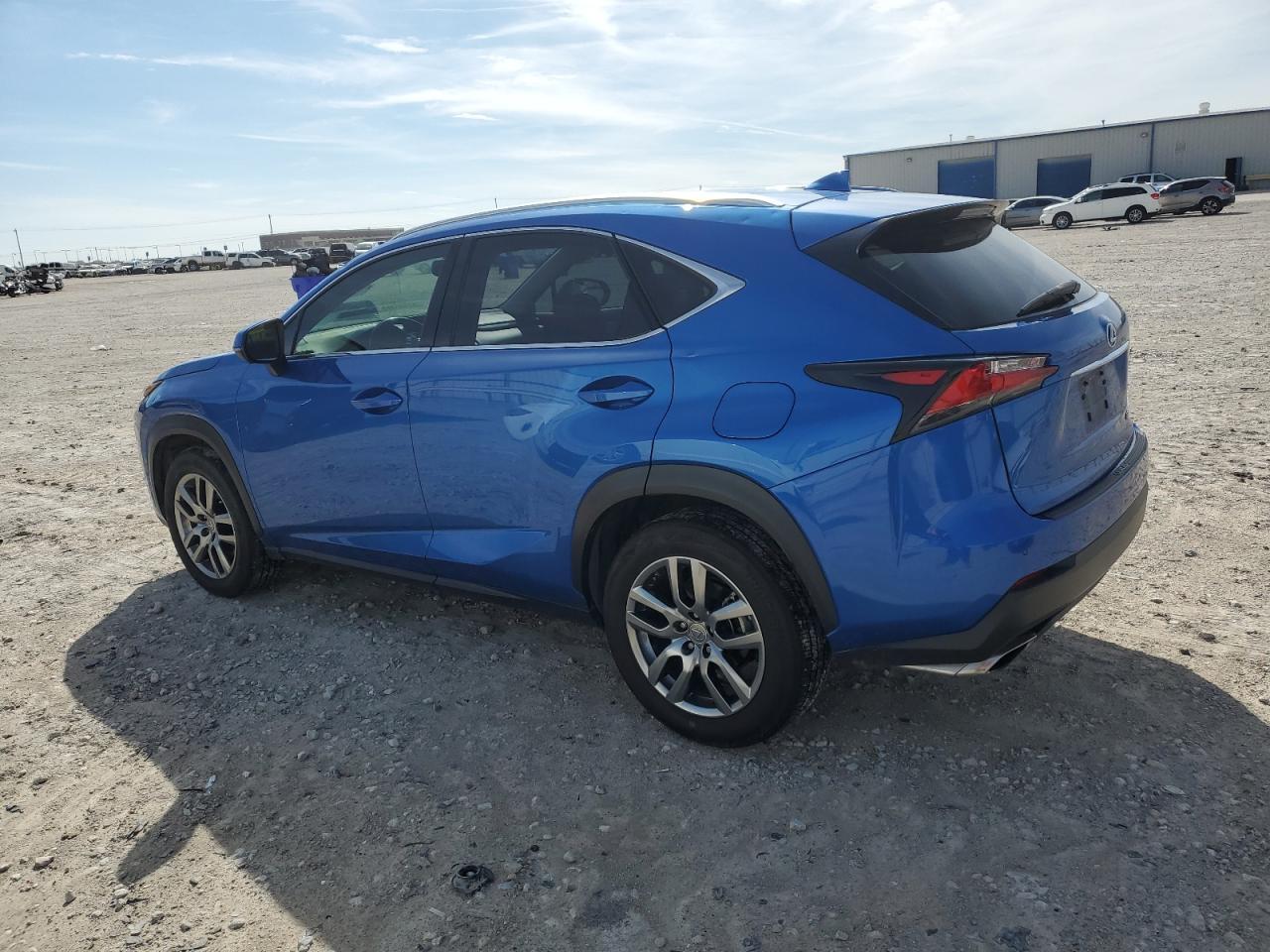 2016 LEXUS NX 200T BA - Фото 2