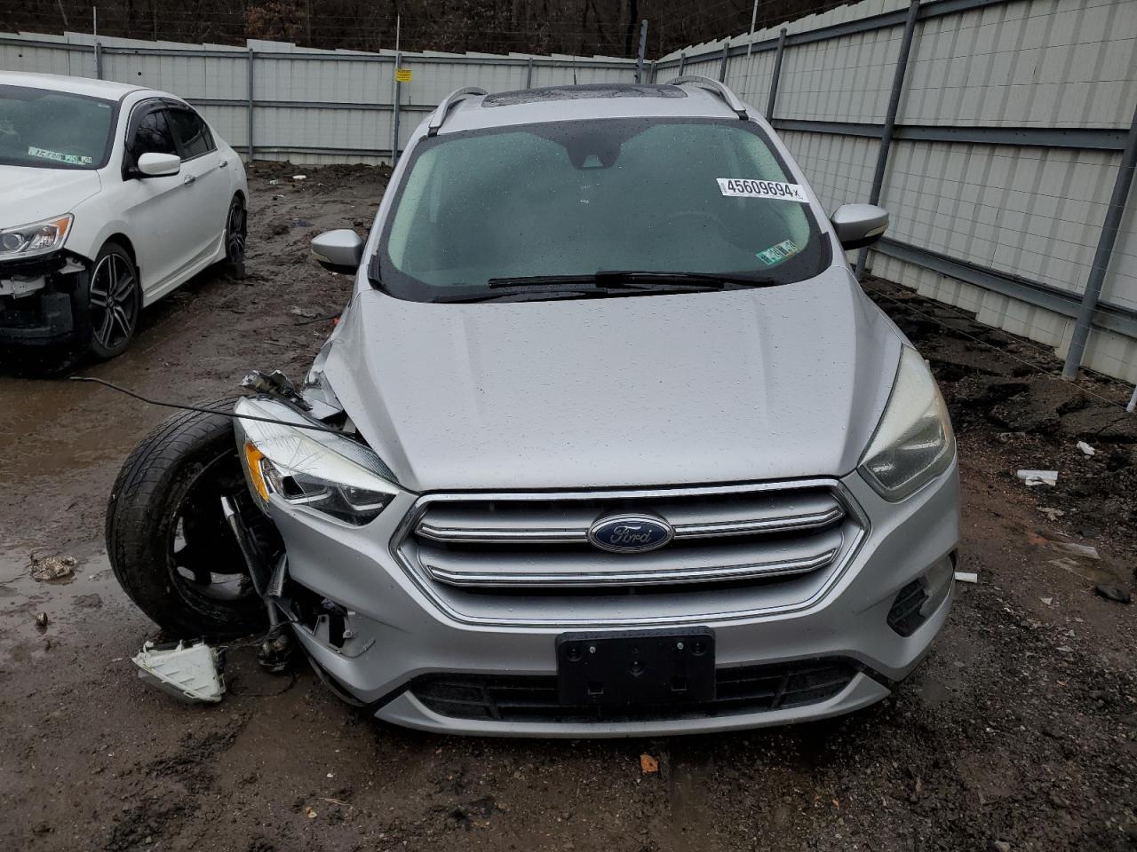 2017 FORD ESCAPE TIT - Image 5