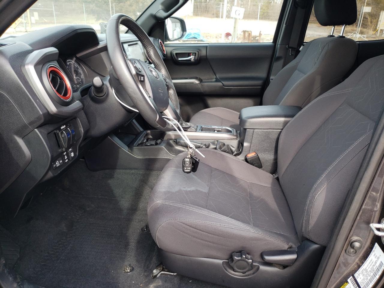 2017 TOYOTA TACOMA DOU - Фото 7
