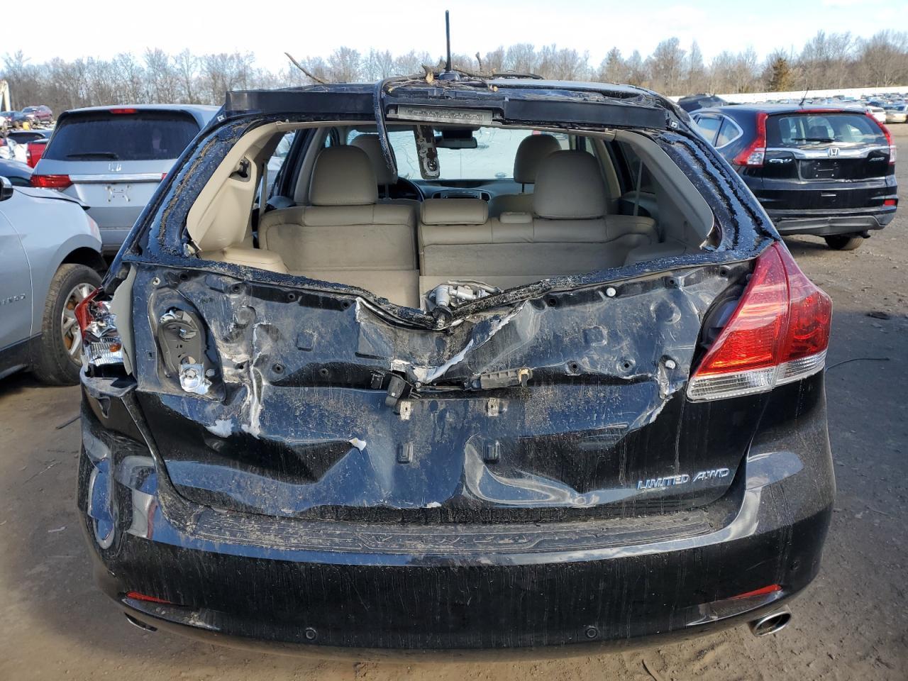 2014 TOYOTA VENZA LE - Фото 6