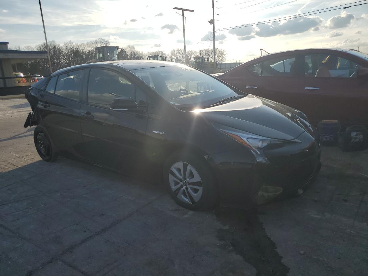 2016 TOYOTA PRIUS - Фото 4