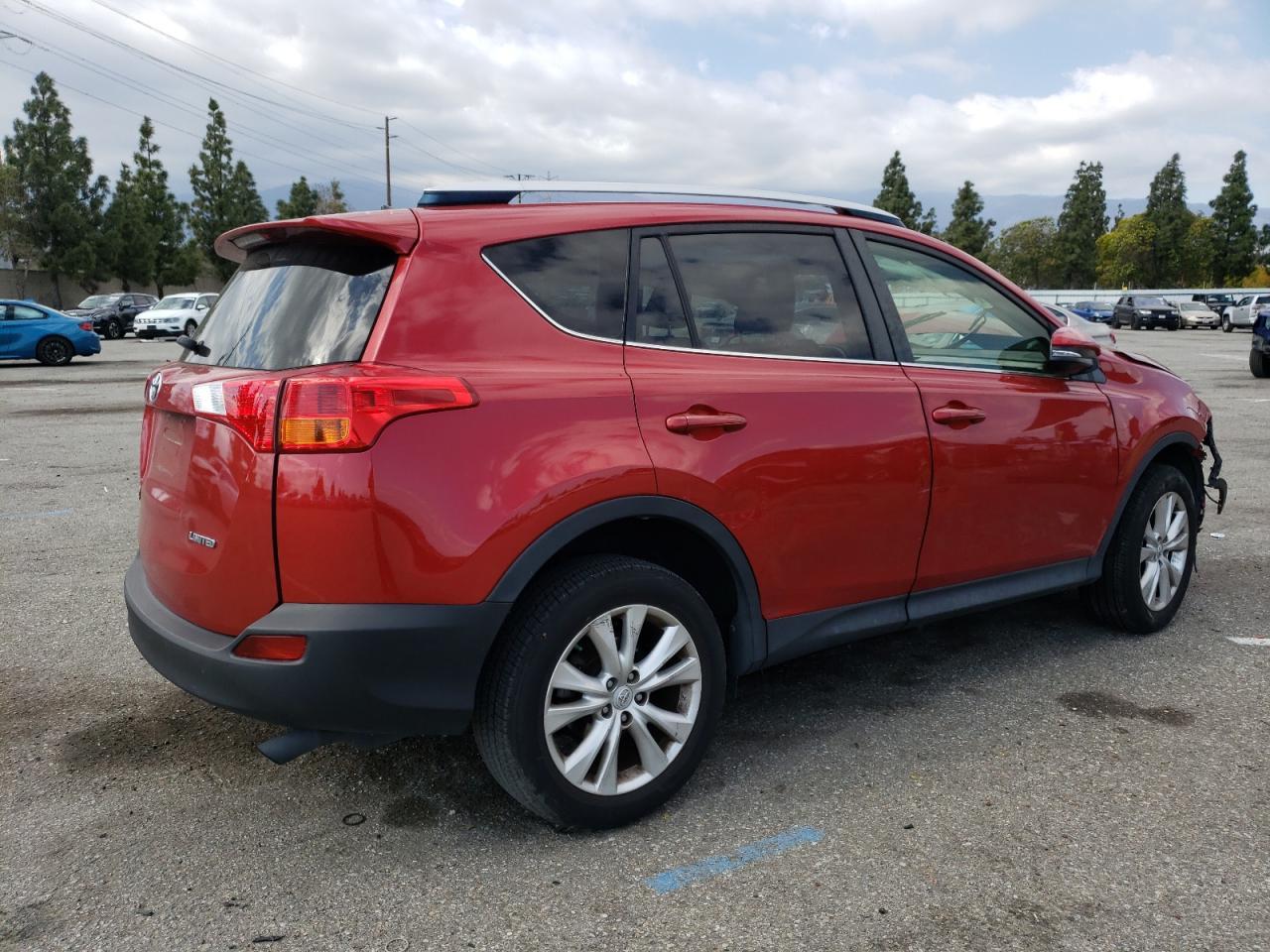 2015 TOYOTA RAV4 LIMIT - Фото 3