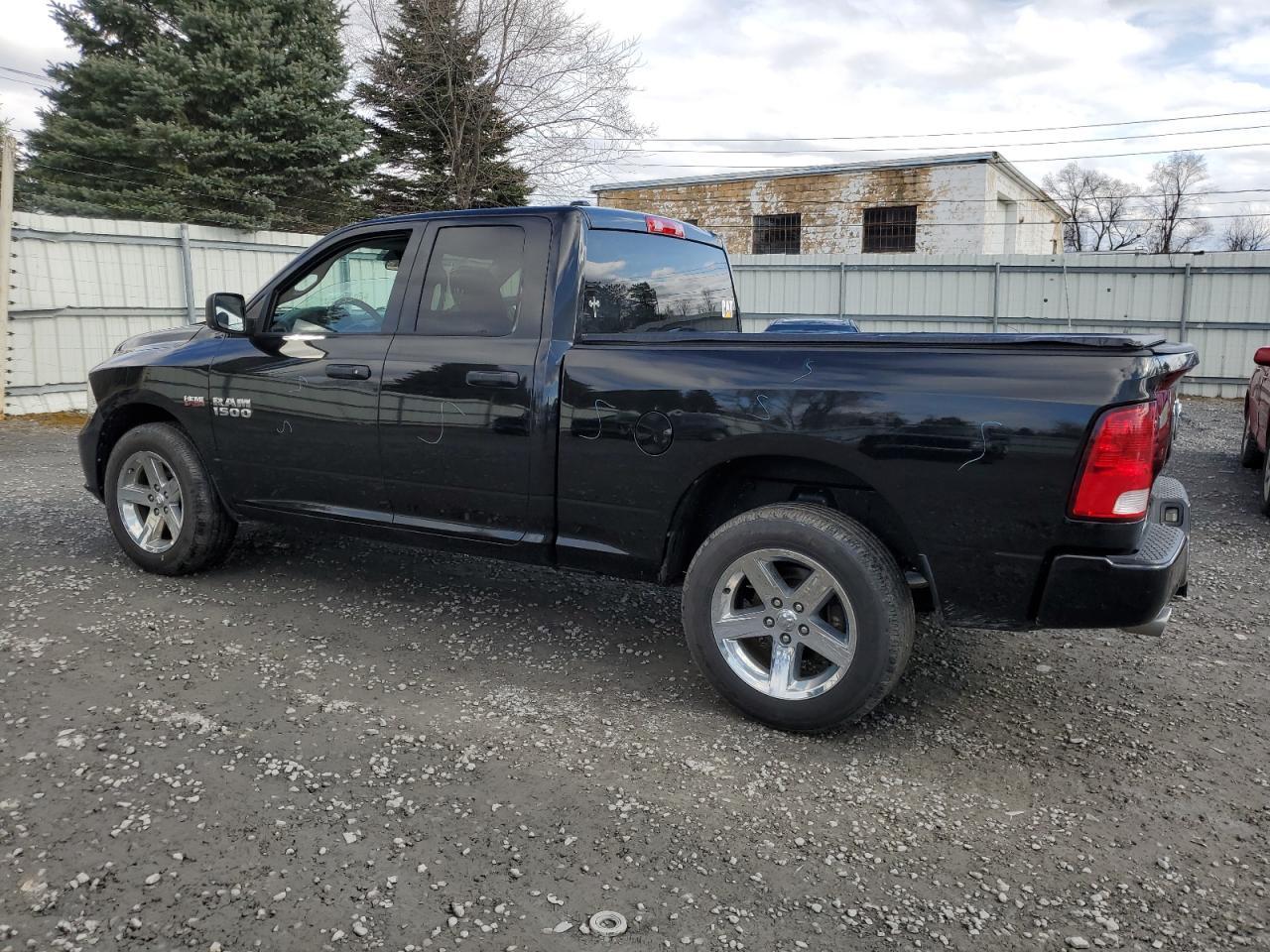 2015 RAM 1500 ST - Image 2