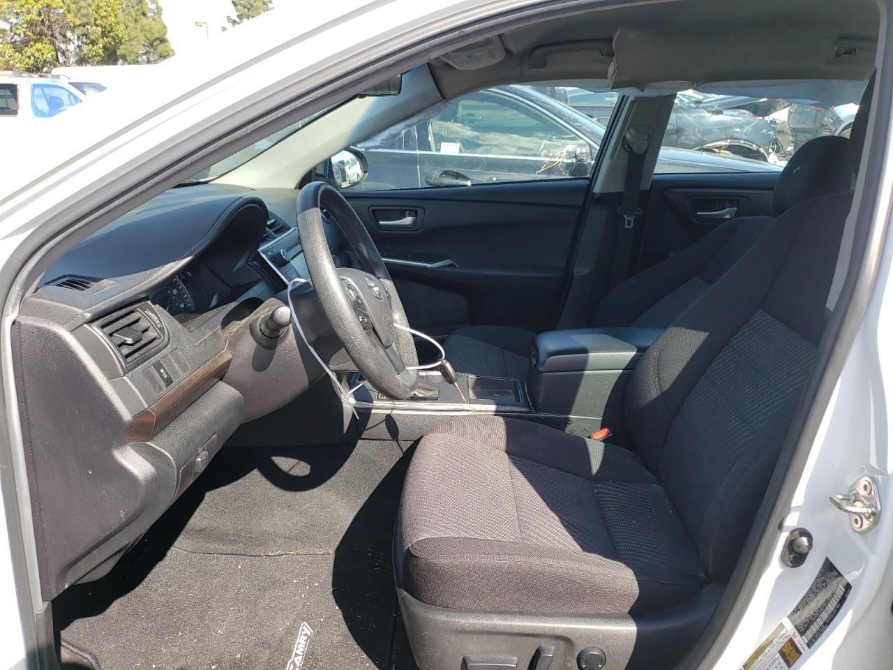 2015 TOYOTA CAMRY LE - Фото 7
