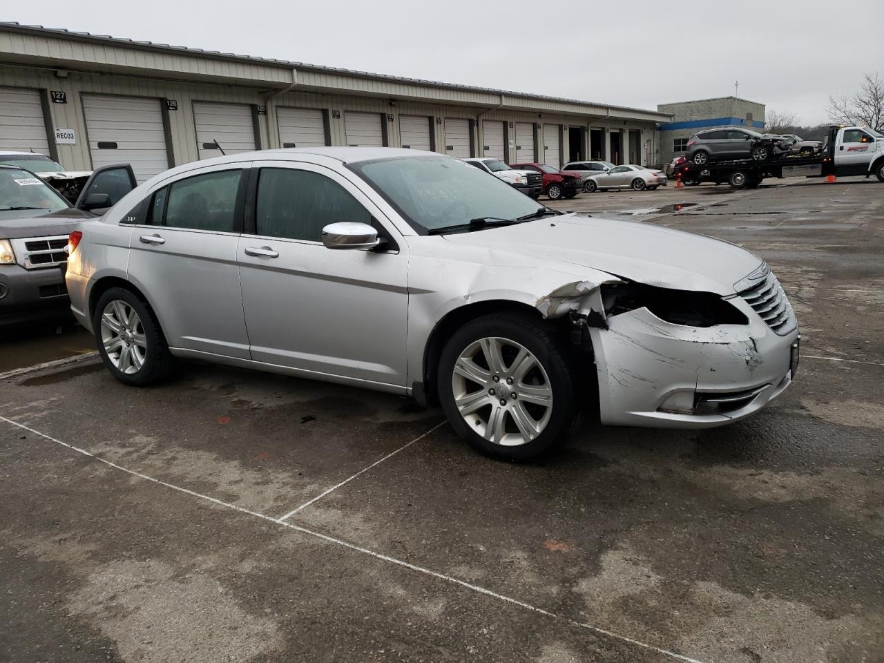 2012 CHRYSLER 200 LIMITE - Image 4
