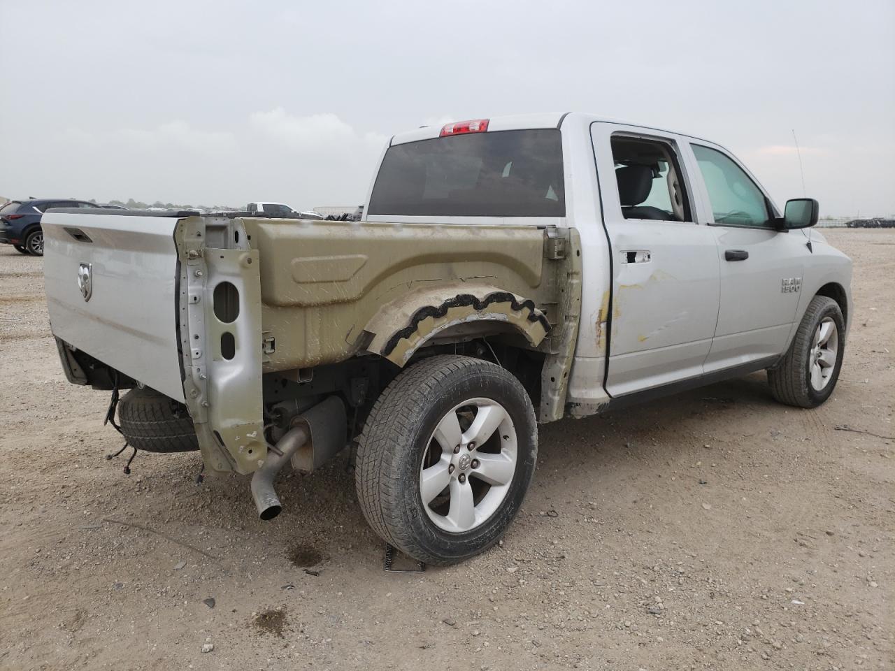 2015 RAM 1500 ST - Image 3