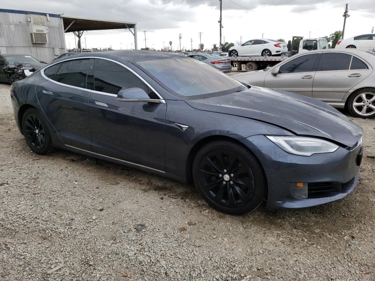2017 TESLA MODEL S - Image 4