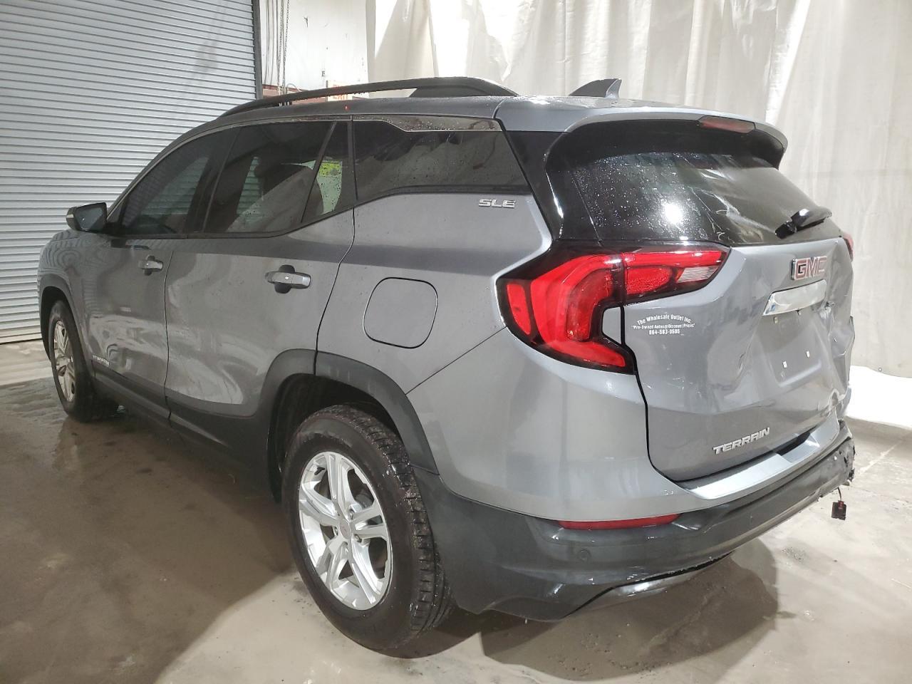 2018 GMC TERRAIN SL - Image 2